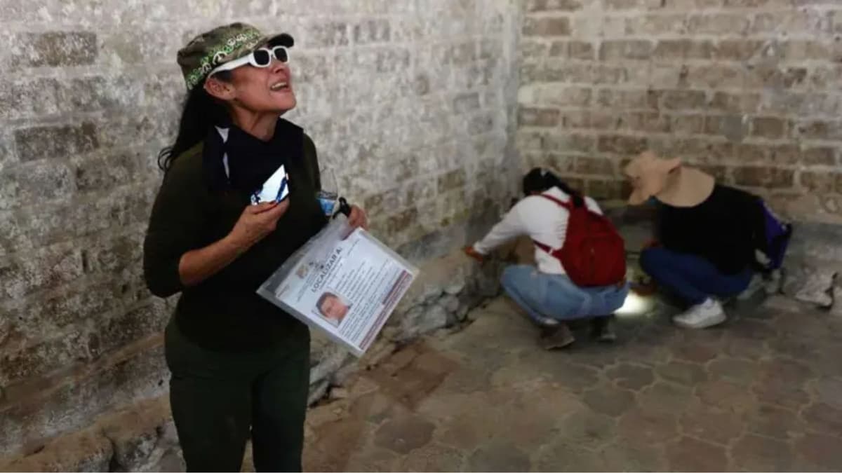 Madres buscadoras denuncian encontrar "todo barrido" al visitar rancho de Teuchitlán