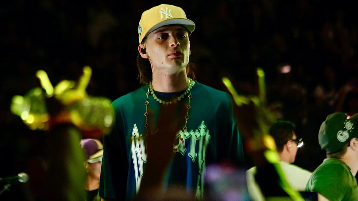 Anuncia Peso Pluma su primer gira por Europa que arrancará en Madrid