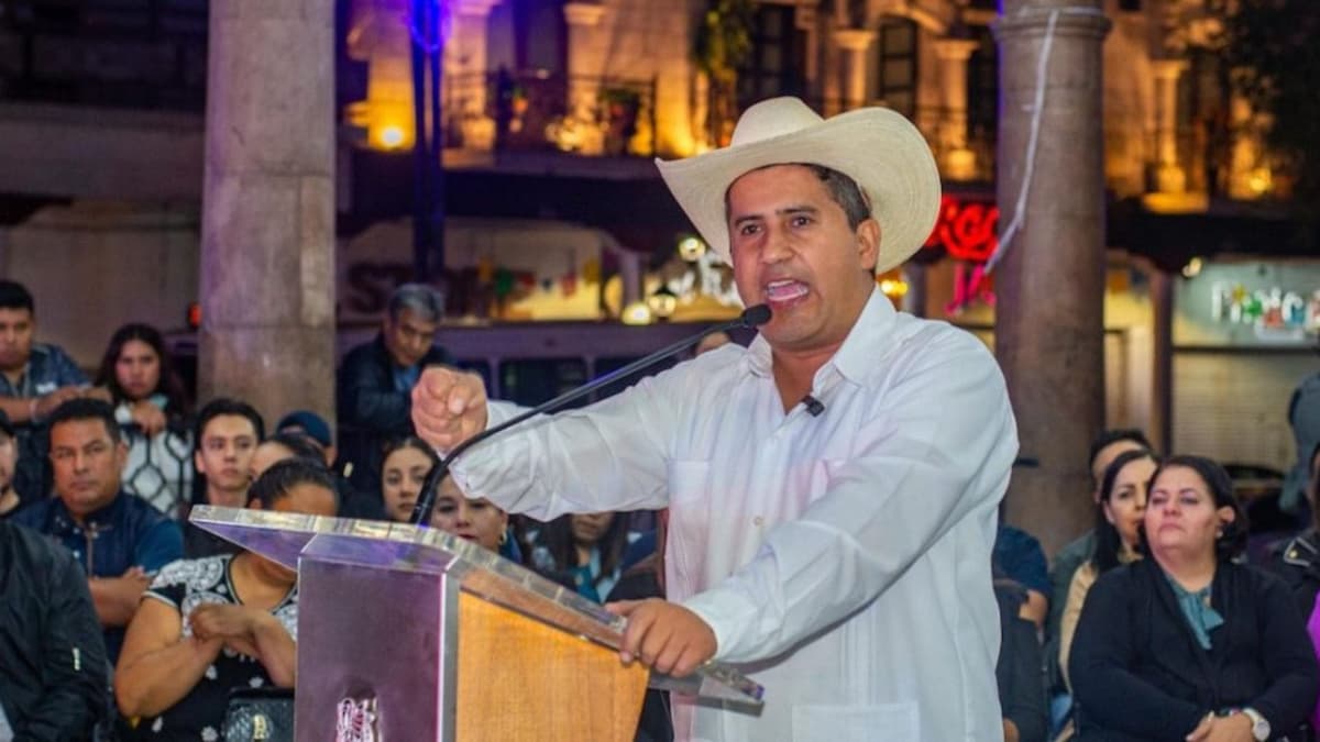 Alcalde de Uruapan, Michoacán autoriza a la policía abatir a cualquier delincuente si se resiste a ser detenido