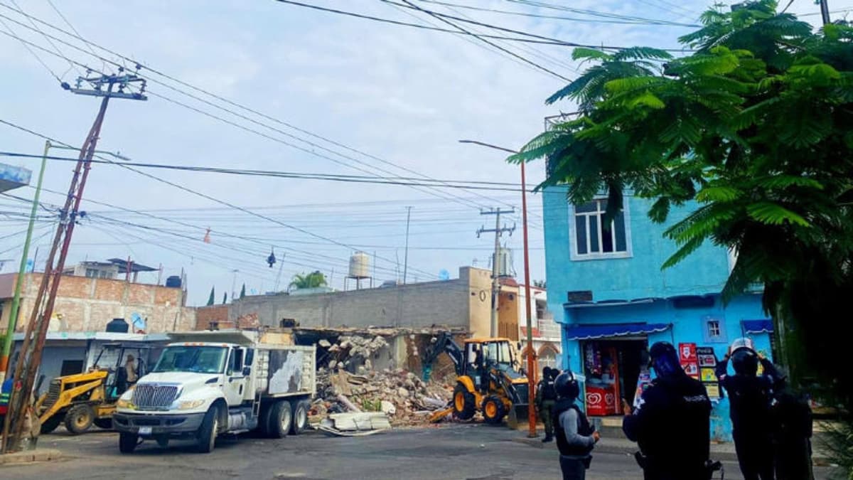 Descubren y destruyen túnel clandestino usado por criminales en Guanajuato