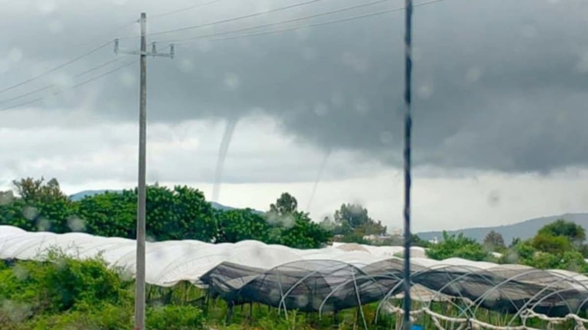 Video: Registran dos trombas marinas sobre el Lago de Chapala en Jalisco