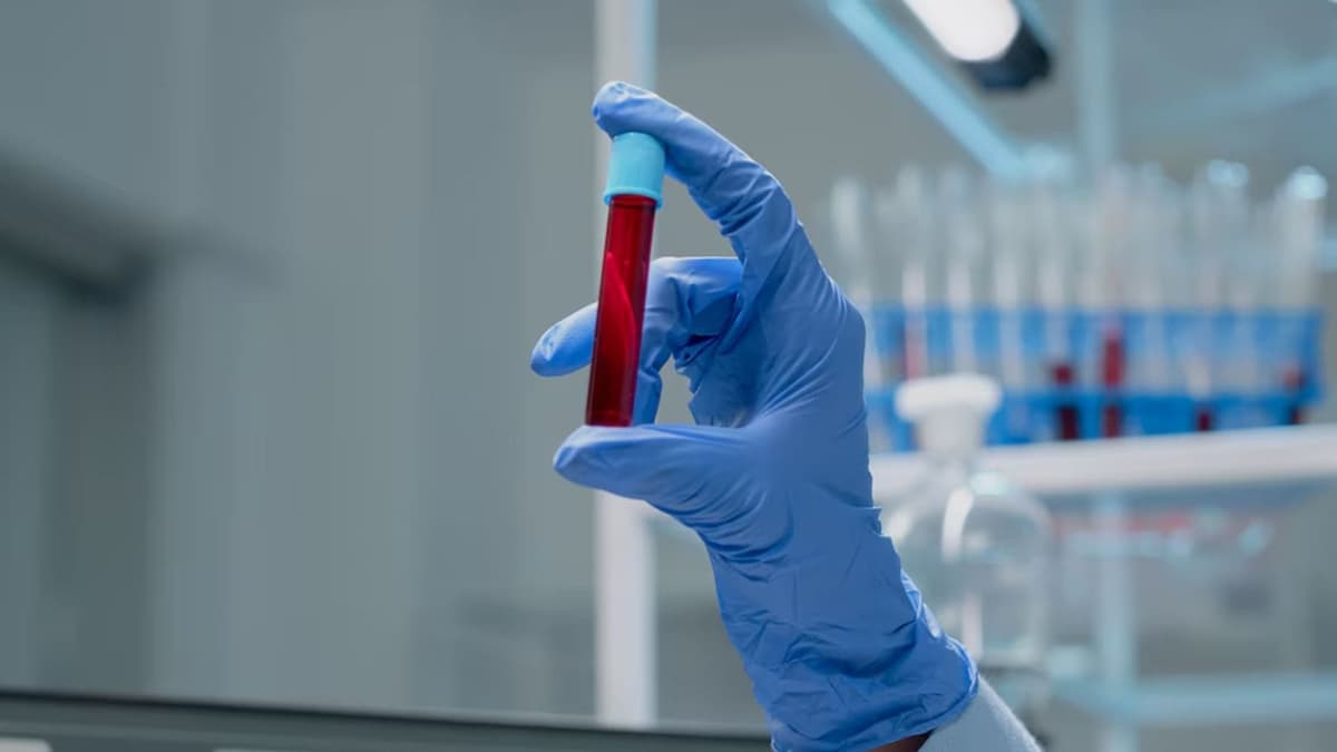 Japón desarrolla sangre artificial compatible con todos los grupos sanguíneos