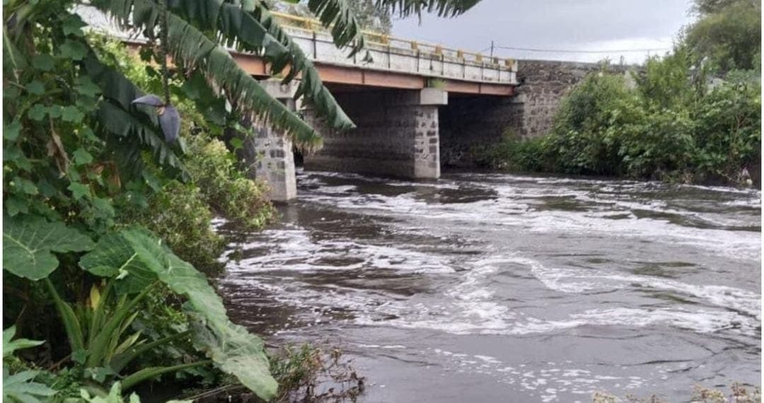 Encuentran cuerpos de dos sujetos en canales de aguas negras en Hidalgo