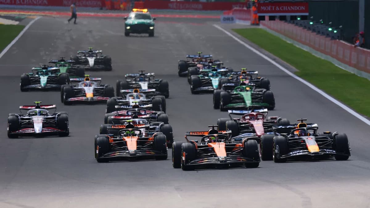 Analiza Fórmula 1 introducir la parrilla invertida en el formato sprint en pro del entretenimiento