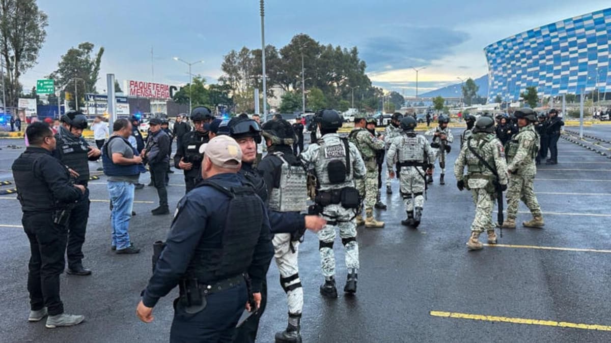 Riña entre comerciantes deja una mujer sin vida y un herido previo al partido del Puebla en el estadio Cuauhtémoc