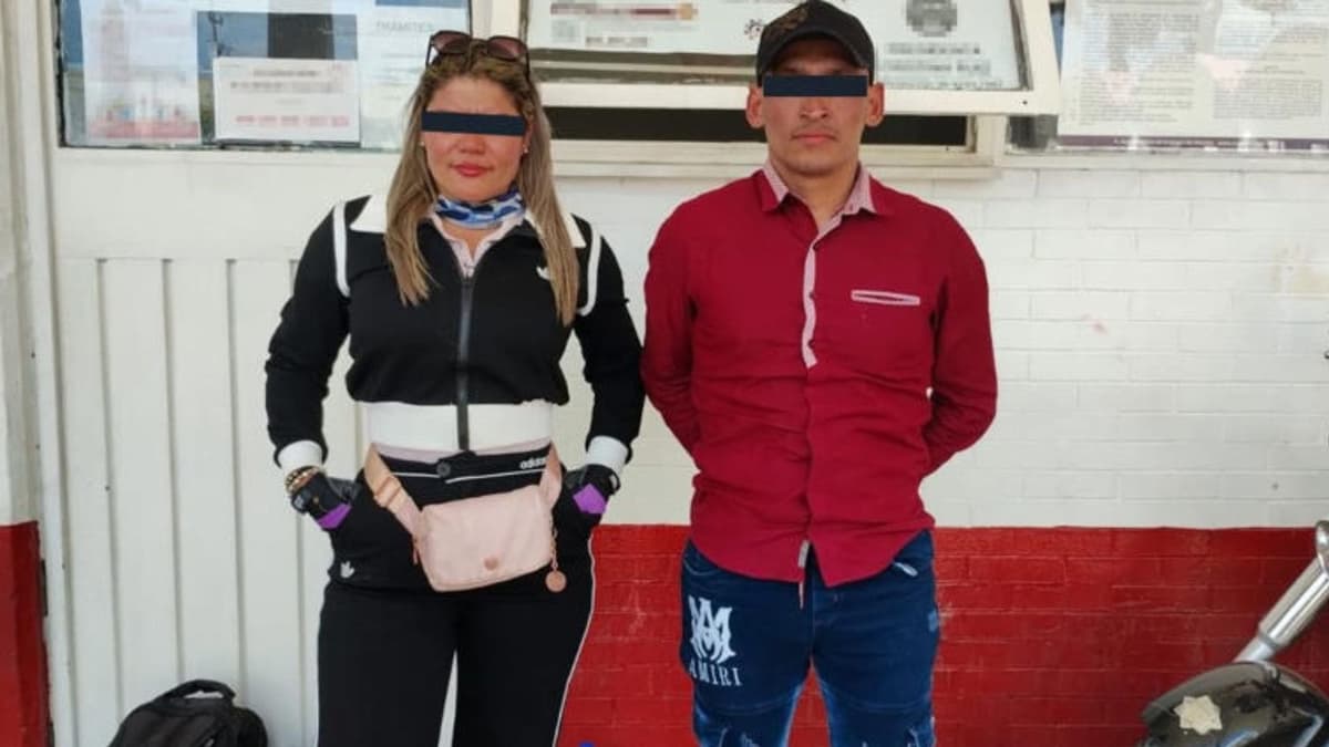 Detienen a "La Güera", presunta líder regional de "La Chokiza" en Ecatepec, Edomex