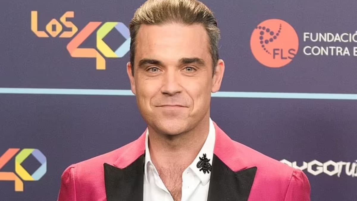 Robbie Williams confiesa que está perdiendo la vista; sospecha de las inyecciones para bajar de peso