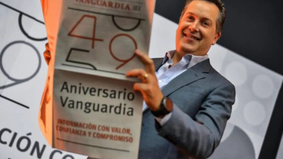 Detienen a Armando Castilla Galindo, director del medio "Vanguardia" en Monterrey, Nuevo León