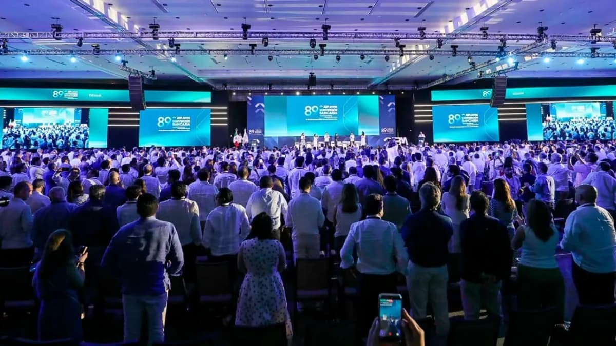 Digitalización financiera: la oportunidad que México discutió en la Convención Bancaria de Cancún