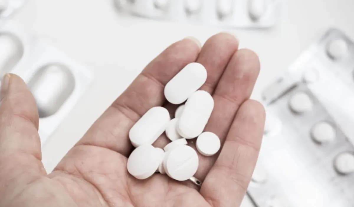 Alerta Cofepris por robo de ibuprofeno en la autopista México-Puebla