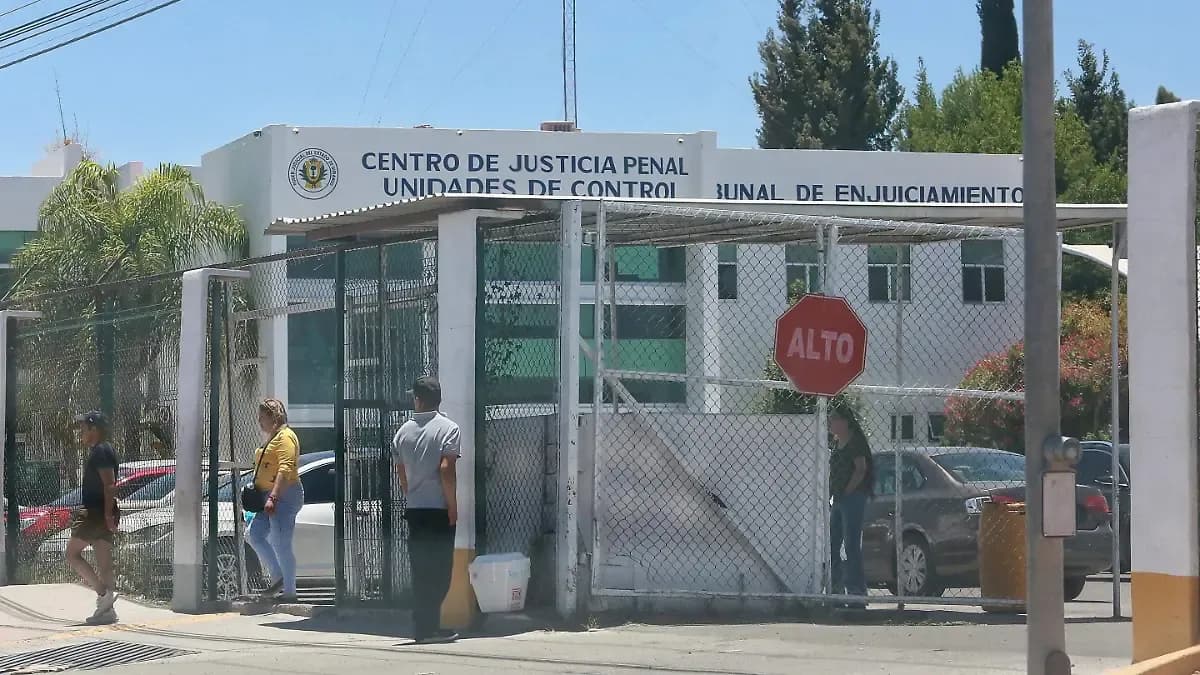 Detienen a tres hermanos por asesinar a golpes a su vecino en Durango