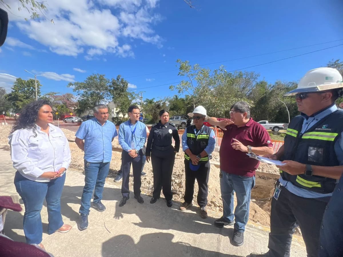 Aguakan reafirma coordinación con autoridades municipales en recorrido por Playa del Carmen