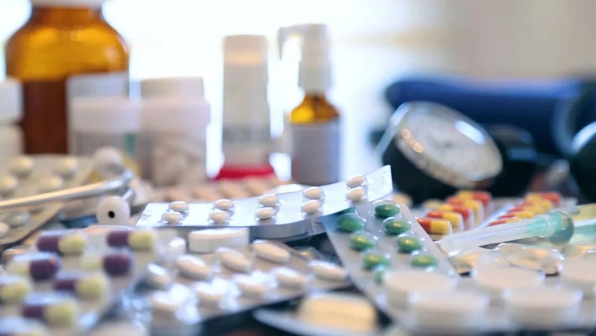 Adolescente sufre intoxicación severa tras ingerir medicamentos en Coahuila