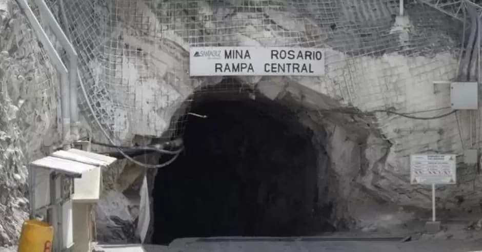 Derrumbe de mina deja cuatro trabajadores atrapados en Sinaloa