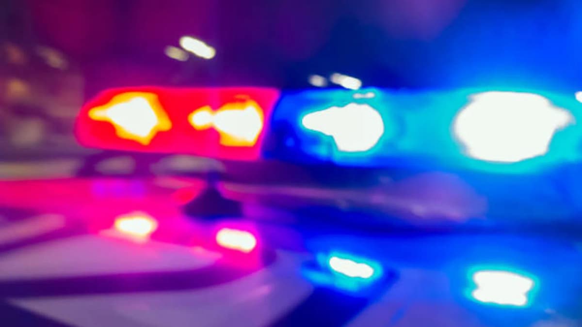 Hombre ataca con una segueta a vendedora de postres en Coyoacán, CDMX