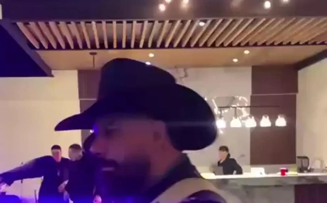 Sujeto contrata a músicos para fiesta y mata a vocalista en Tijuana