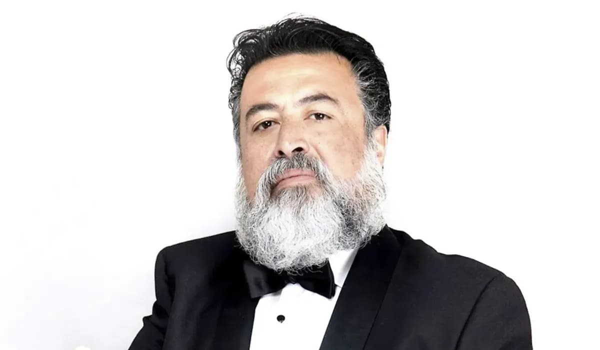 Bajista de Molotov se burla de Morena con frase del “PRIAN”