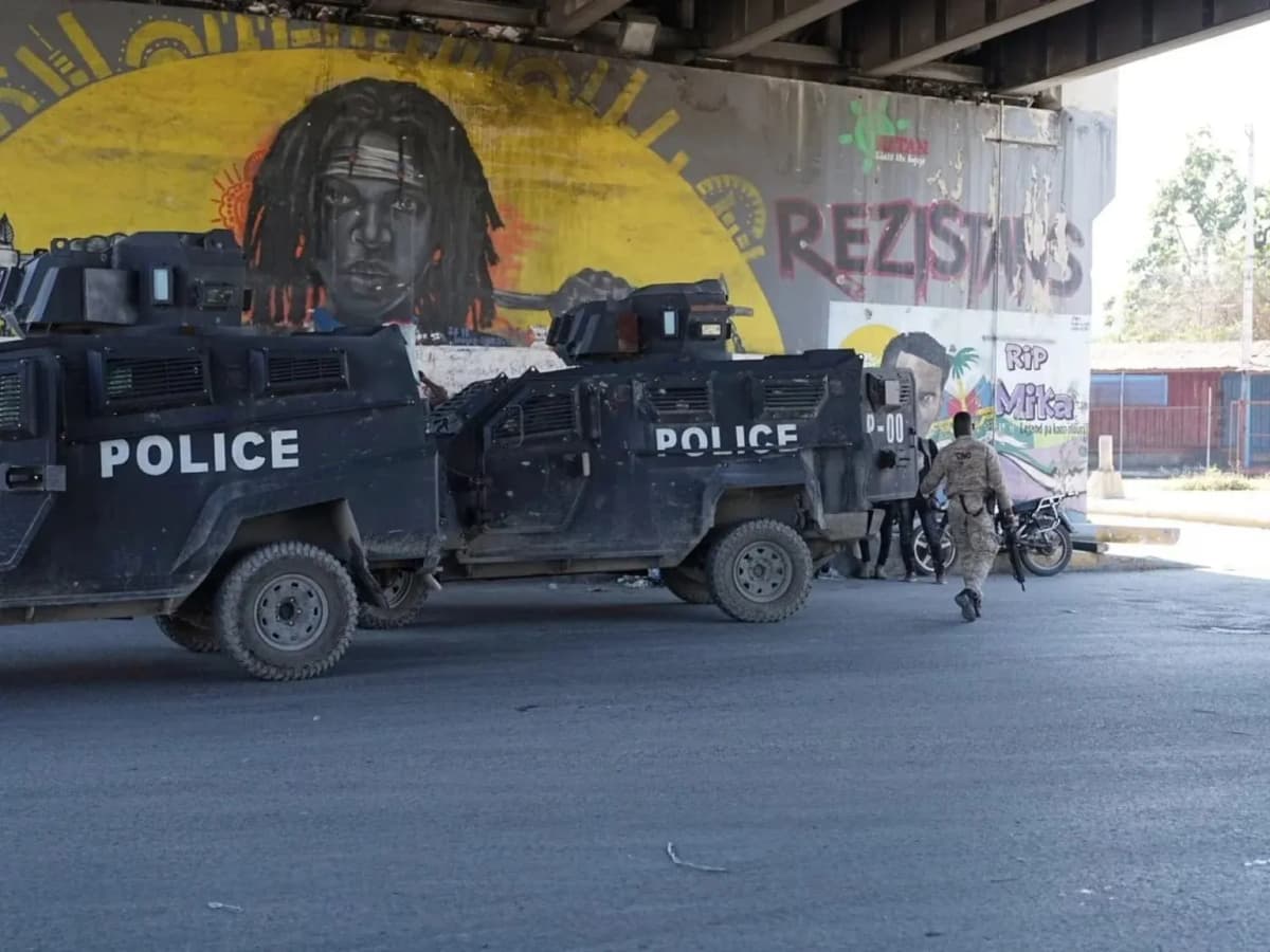 Mueren al menos 70 personas en masacre provocada por bandas en Haití