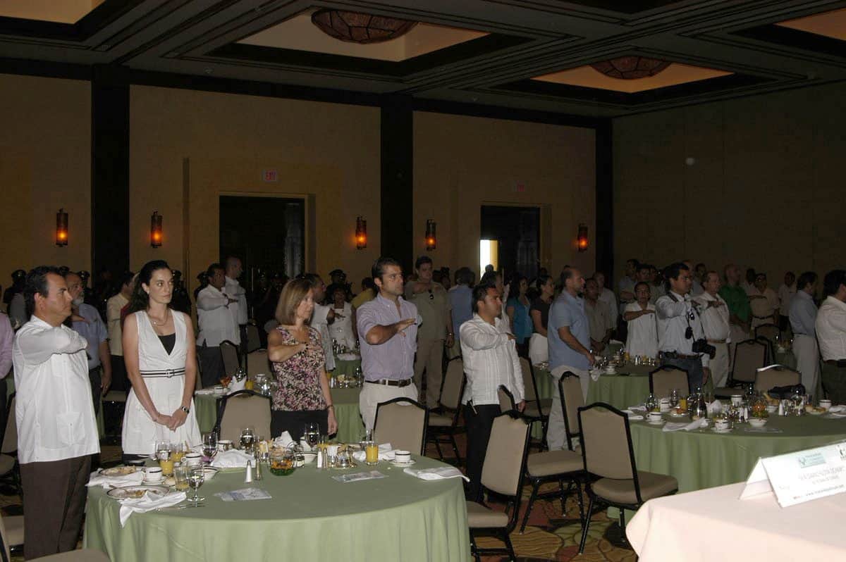 Pendiente, Centro de Convenciones en la Riviera Maya