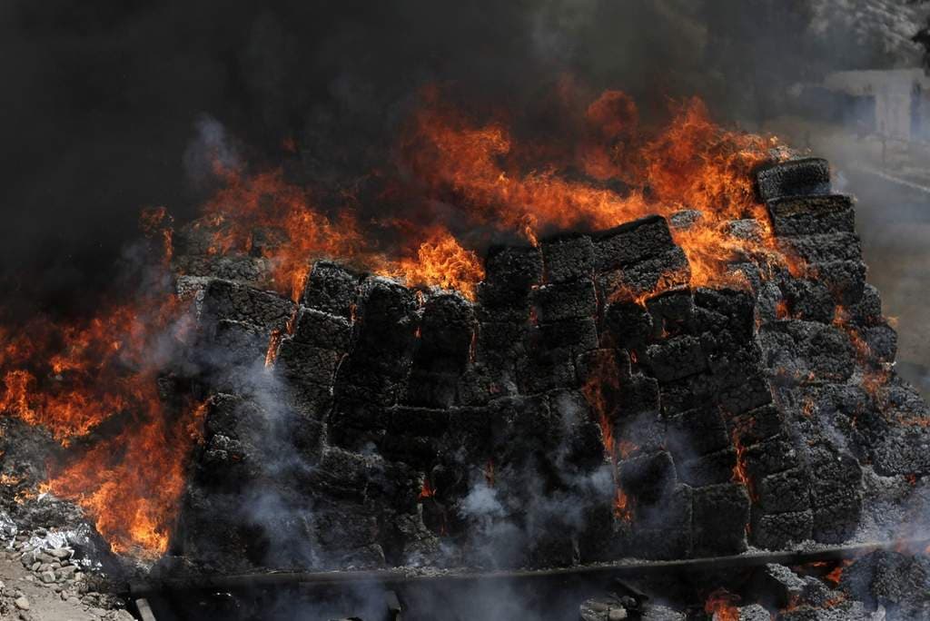 Incineran más de 650 kilos de droga en NL