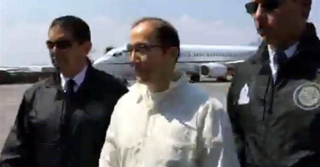 Entregan a Zhenli Ye Gon a México