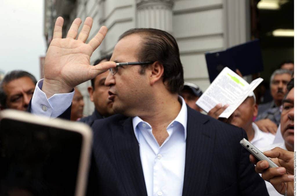 Huyó Javier Duarte del estado: Yunes