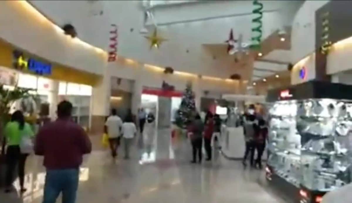 Pánico generalizado en Las Américas provocó estampida y hay dos versiones contradictorias ¿oficiales?