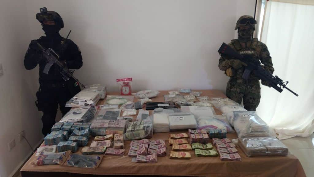 Cae en Cancún jefe de plaza del grupo Los Pelones; relacionan a policías involucrados