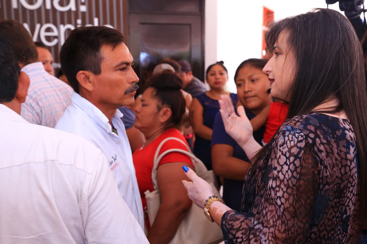 Atiende Gobierno de Solidaridad a tianguistas de la colonia Colosio