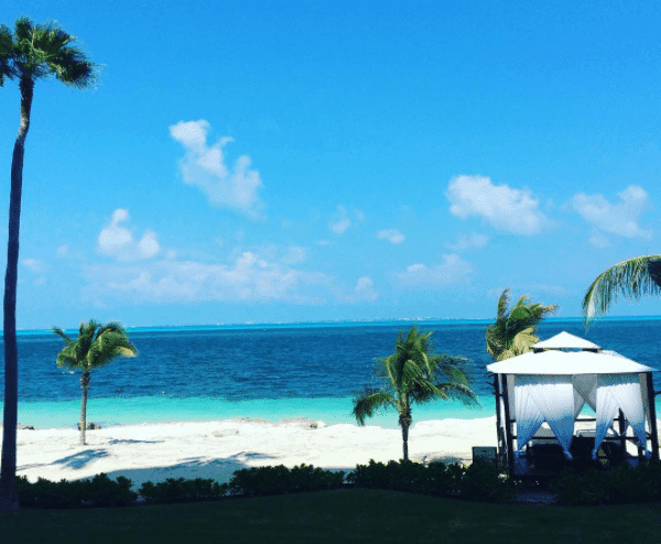 Temperaturas muy calurosas y lluvias dispersas en la Península de Yucatán