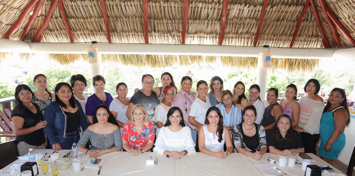 Primera junta de trabajo del Consejo de Mujeres Empresarias de Puerto Morelos A.C.