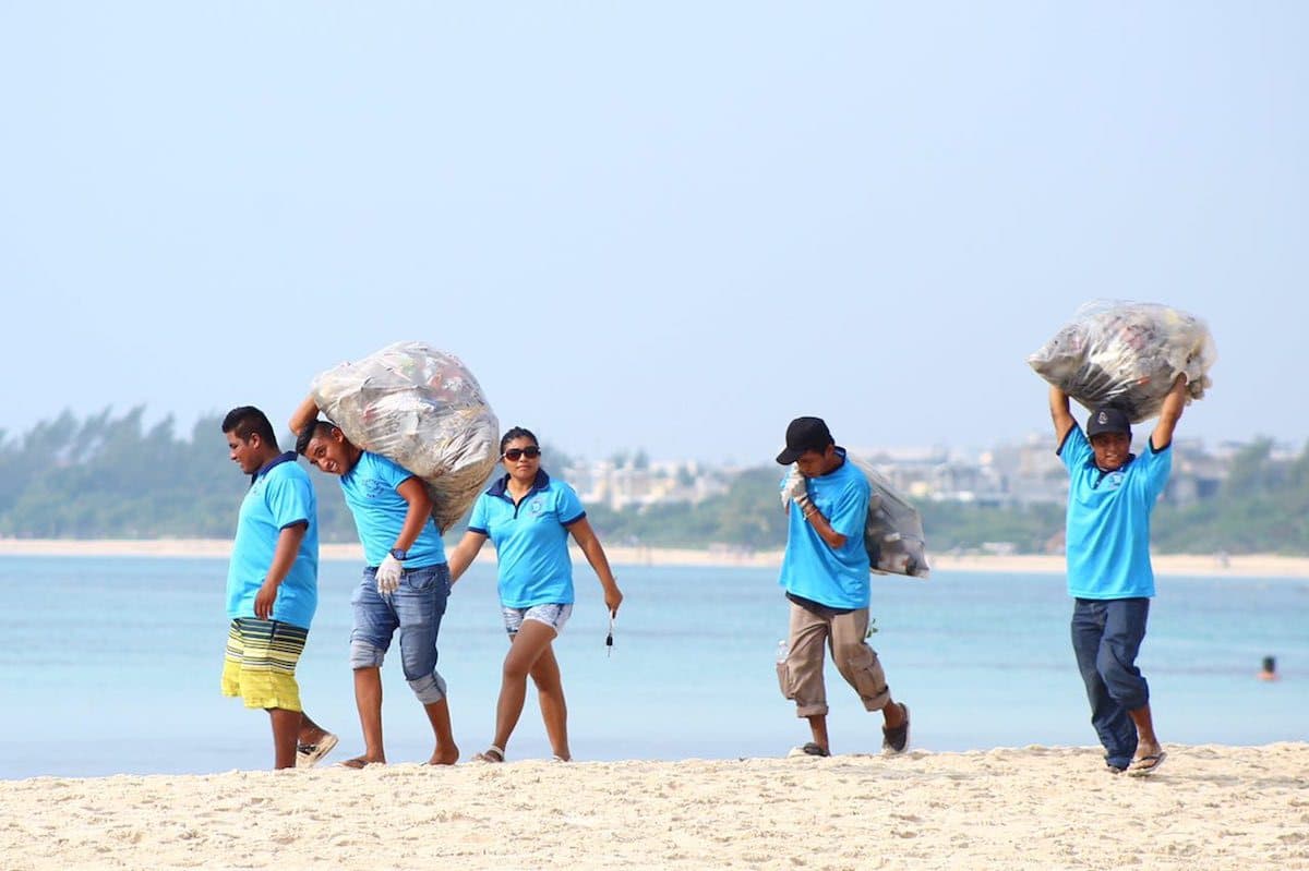 Solidaridad, número uno en participación en limpieza internacional de costas