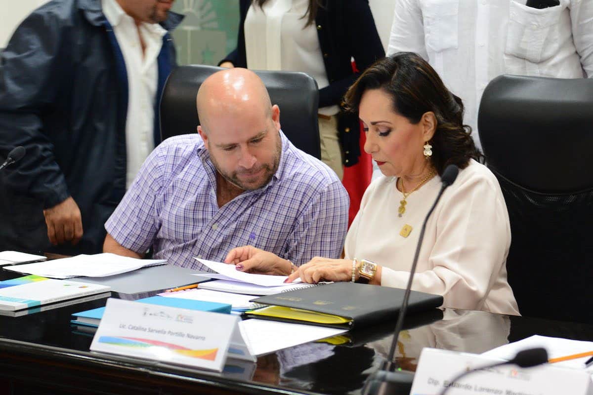 Comparece secretaria del Trabajo ante la XV Legislatura