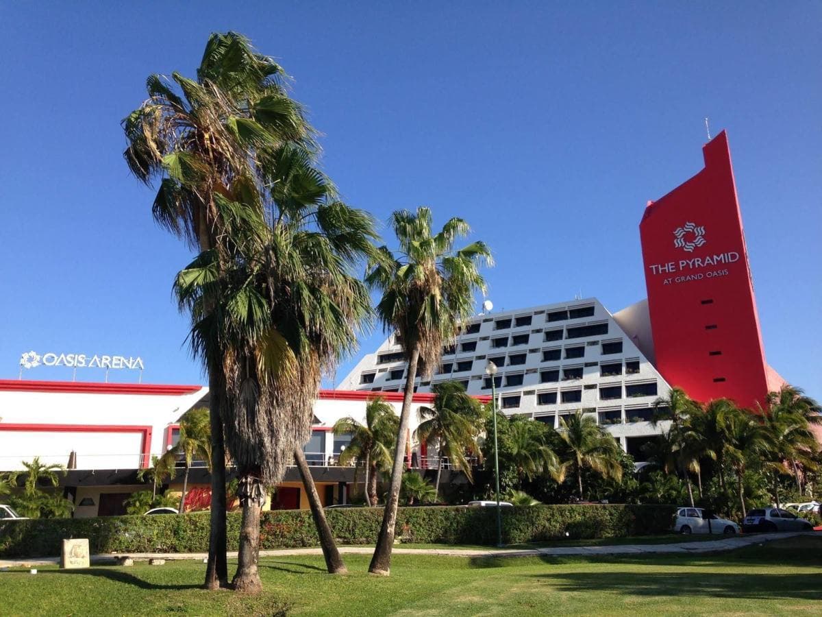 Fallece turista estrangulada en su cuarto de hotel