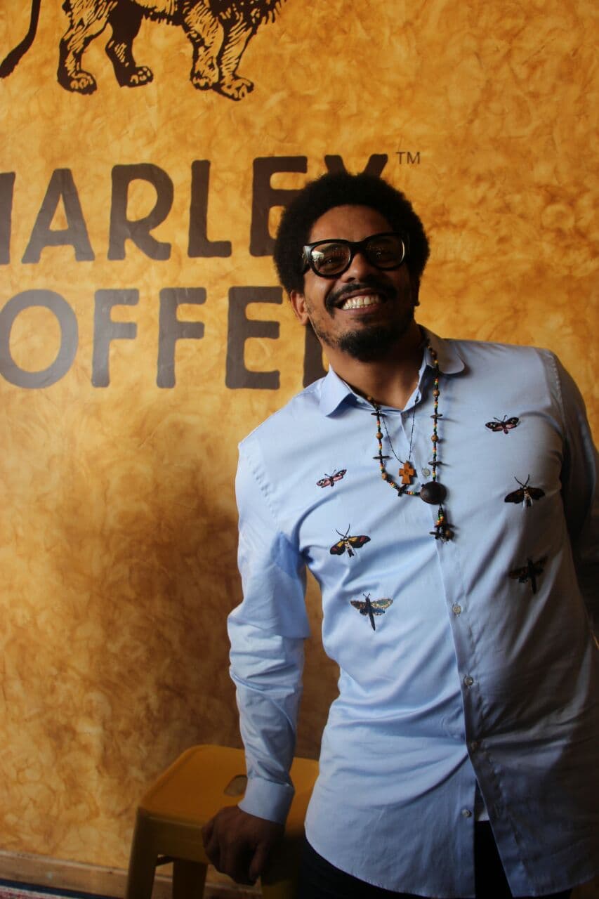 Hijo de Bob Marley, inaugura cafetería en Playa del Carmen