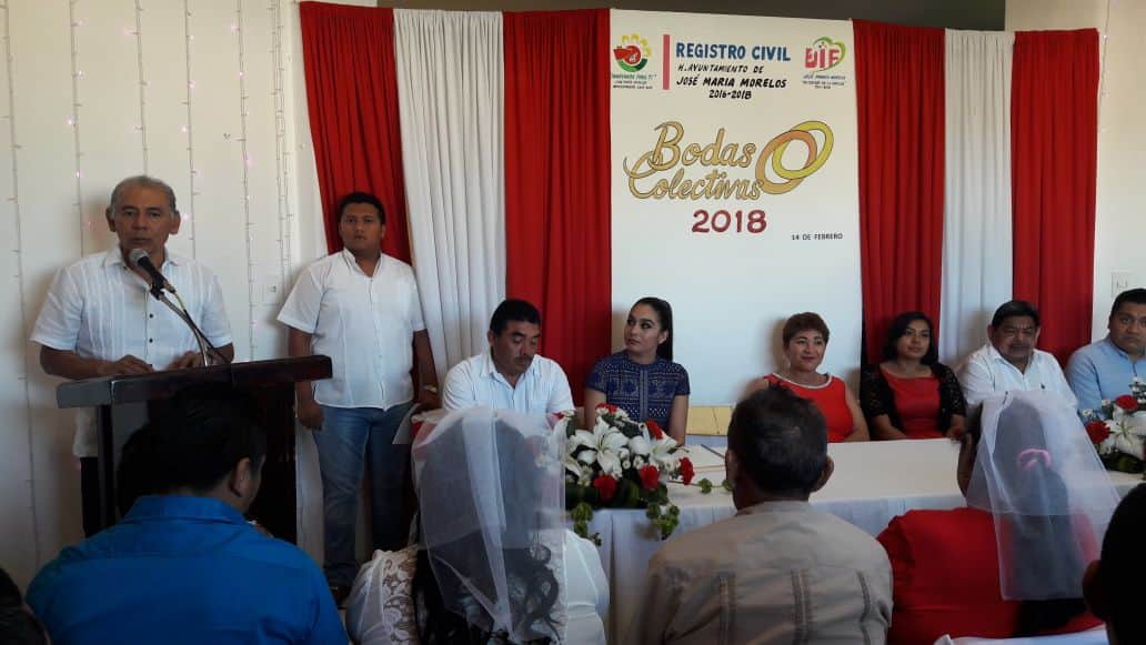 Contraen nupcias 11 parejas en José María Morelos