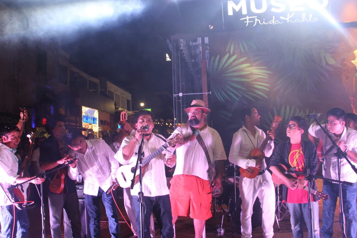 ¿Ya estás listo para La Bamba por Playa hoy por la tarde?