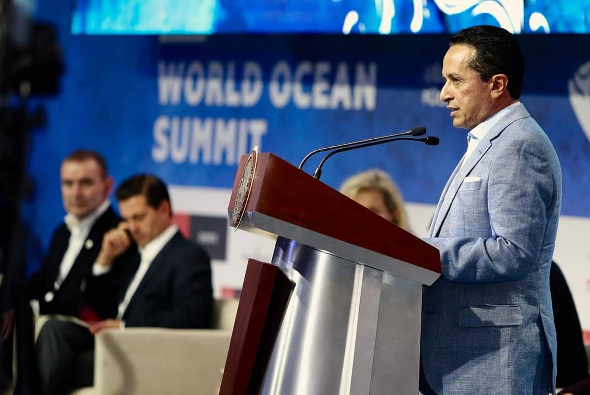 Carlos Joaquín da la bienvenida a los asistentes a la Cumbre Mundial del Océano 2018