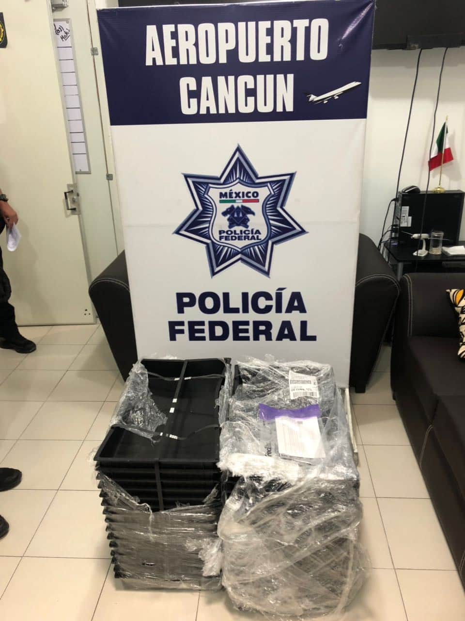 Aseguran 15 kilos de marihuana en Cancún