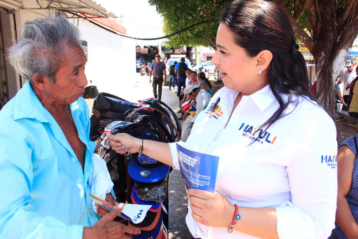 Combatir la corrupción, es prioridad: Mayuli Martínez