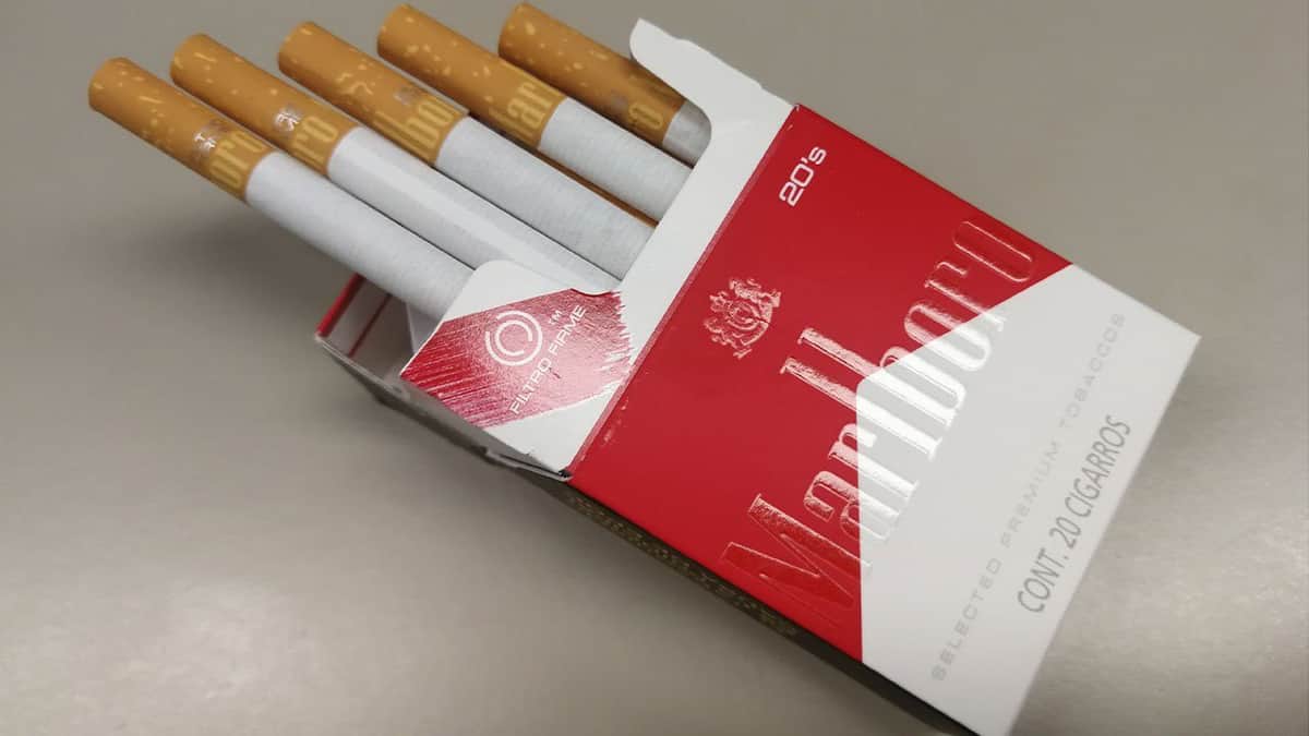 Marlboro expande su mercado al invertir en marihuana