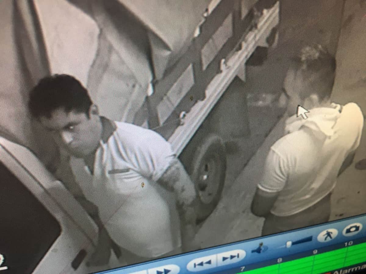 Video capta robo de una camioneta en Villas del Mar