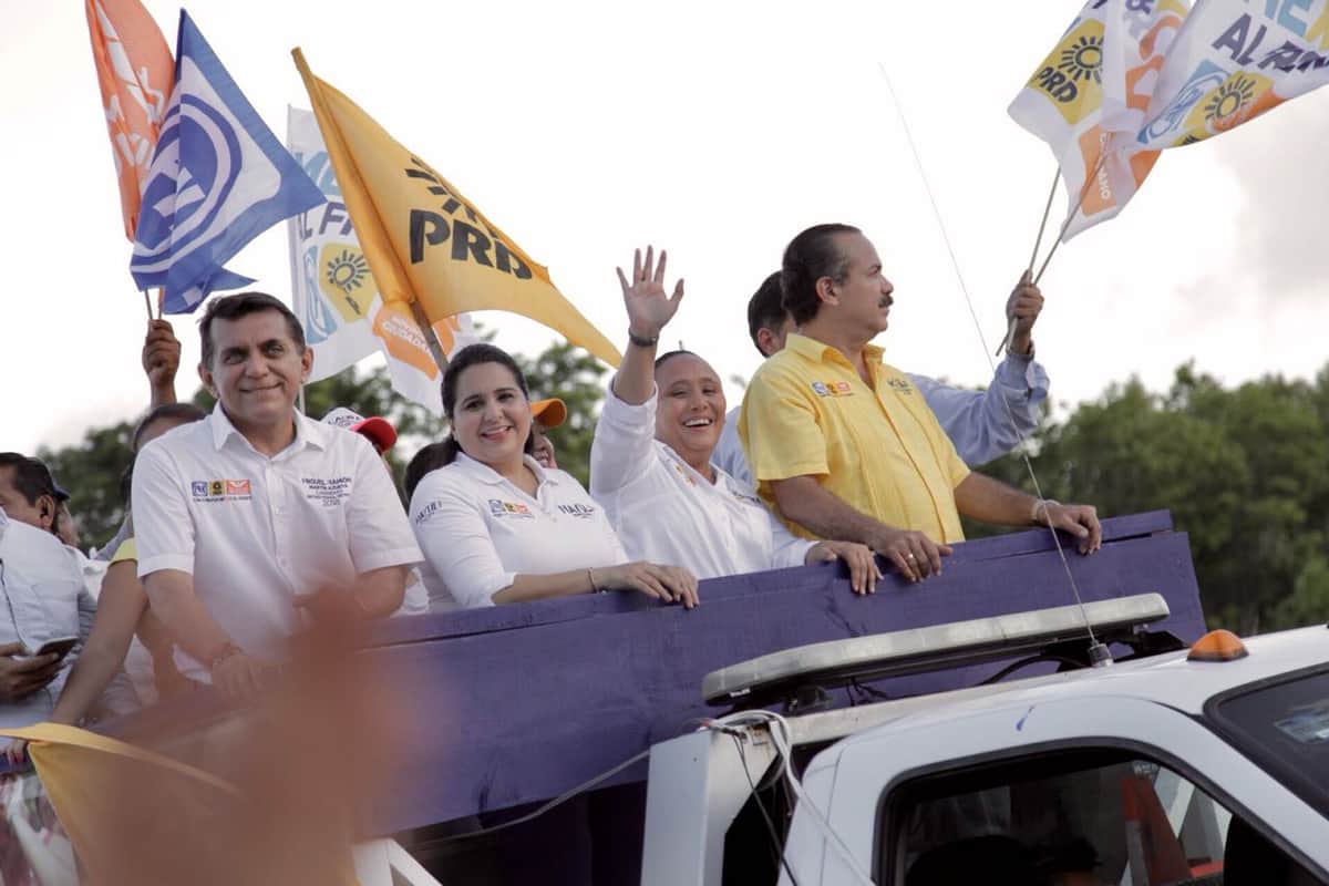 Apoyo total a Cristina Torres en caravana ciudadana