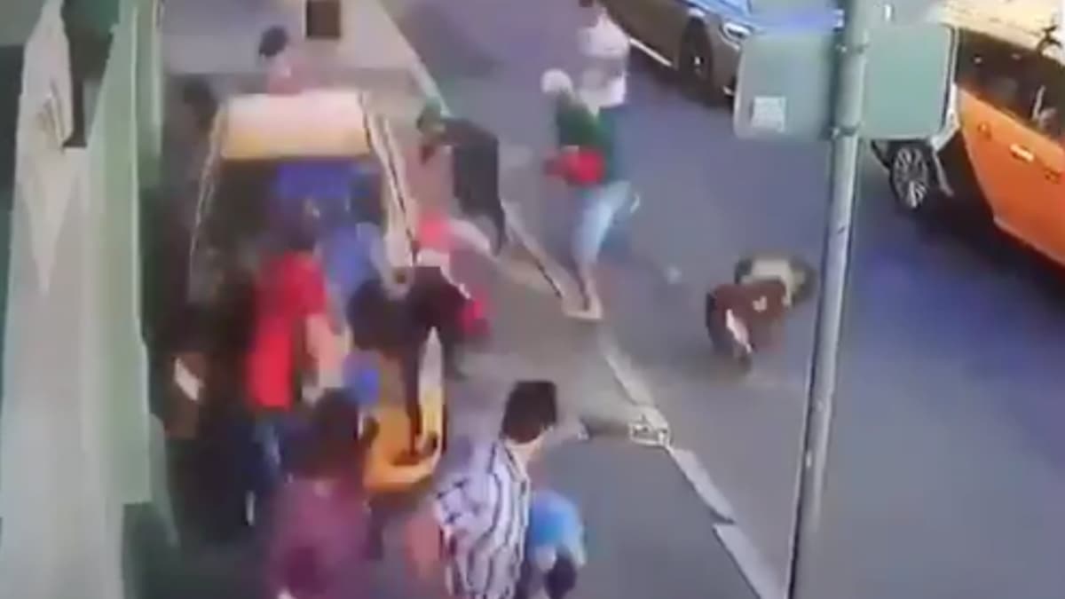 Taxista arrolla a multitud en Rusia, había dos mexicanas (Video)