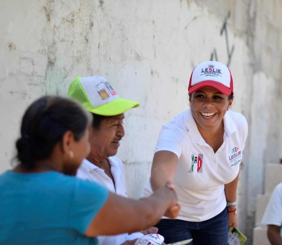 "Seré una diputada federal cercana a los ciudadanos": Leslie Hendricks