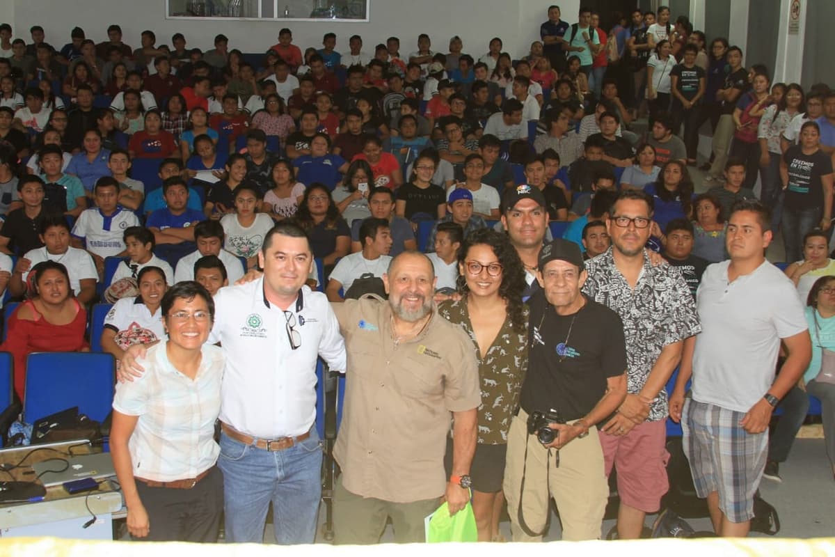 Dialogan sobre el Gran Acuífero Maya