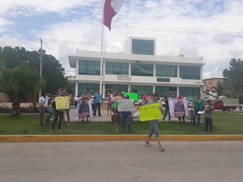 Defienden amigos a portomorelense acusado de asalto en Cancún