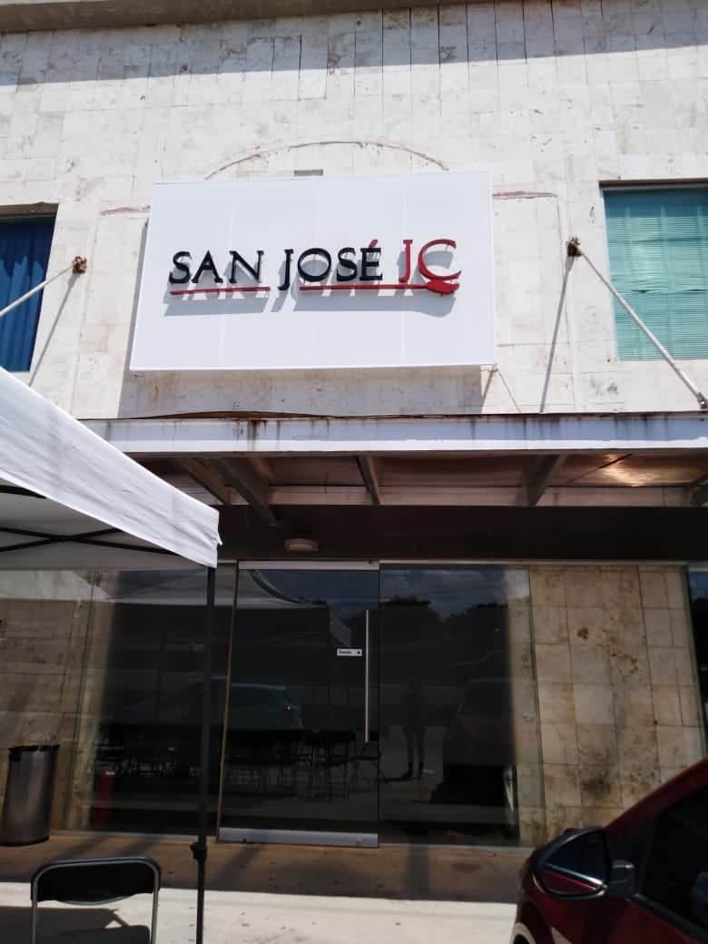 Dan último adiós a Rubén Pat, periodista y director del Playa News