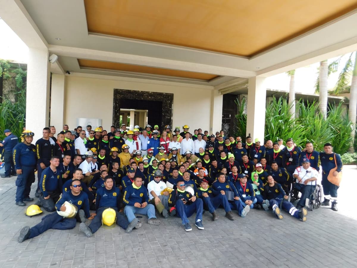 Academia de Bomberos de Playa del Carmen celebrará su XV Aniversario