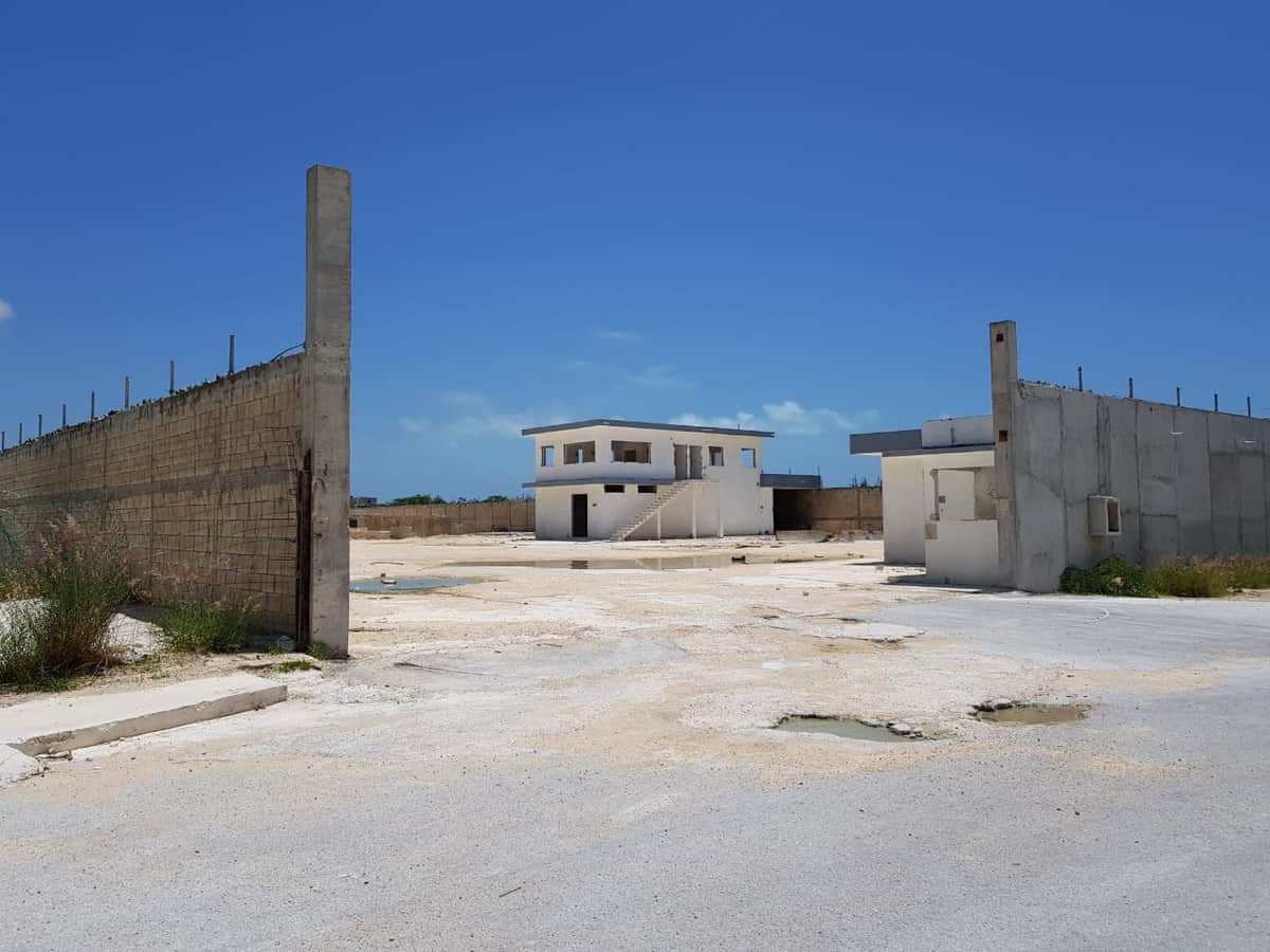 Cementeras dejaron predios abandonados